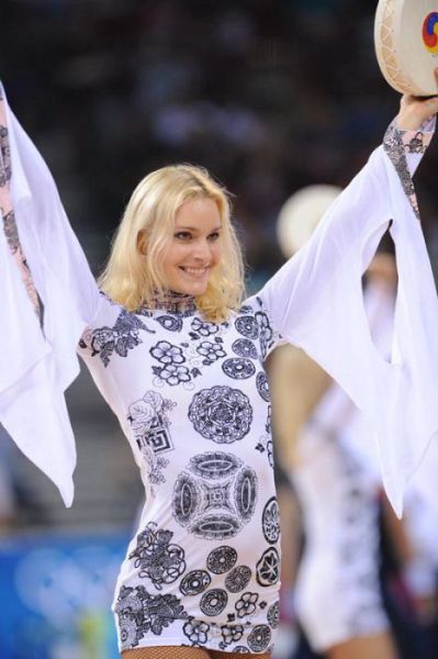 Ukrainian Banned Cheerleaders Are Back