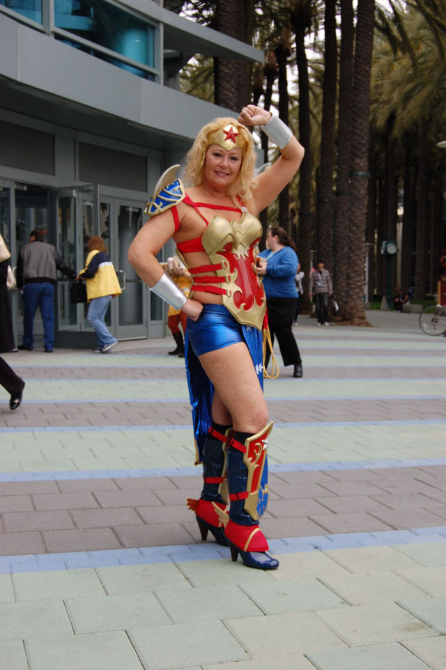 Supreme Cosplay Pics from the WonderCon 2012