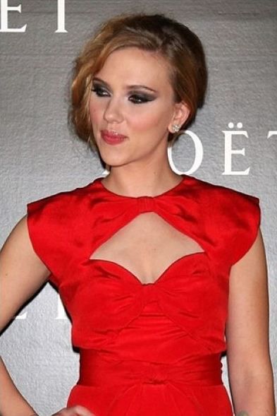 What Happened to Scarlett Johansson’s Breasts?