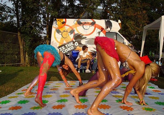 Party Time Is Twister Time