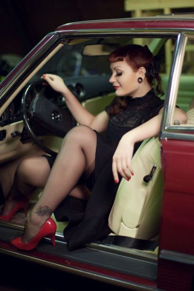 Vintage Cars for Hotties