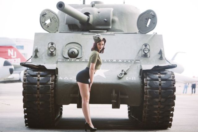 Retro Loveliness with Modern Pin-Up Girls