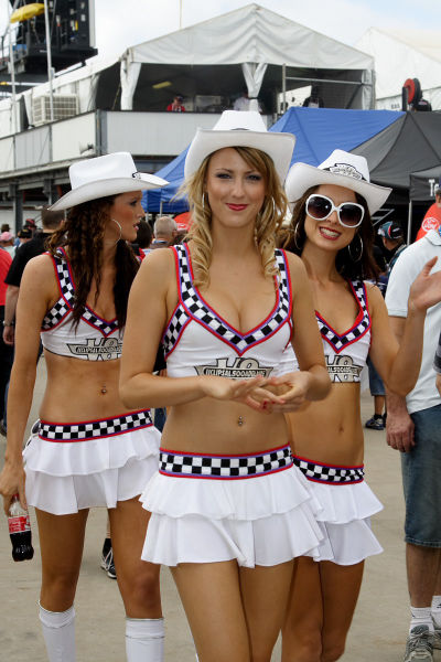 Grid Girls: The No. 1 Highlight of Formula One Racing By Far