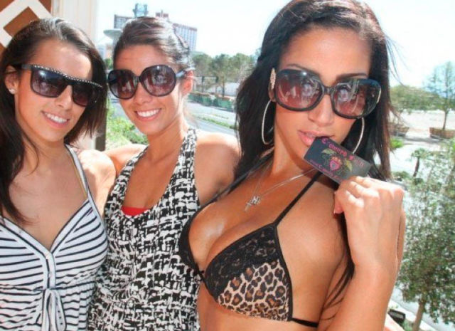 Sexy Vegas Girls Strut Their Stuff at the Pool Party in Vegas