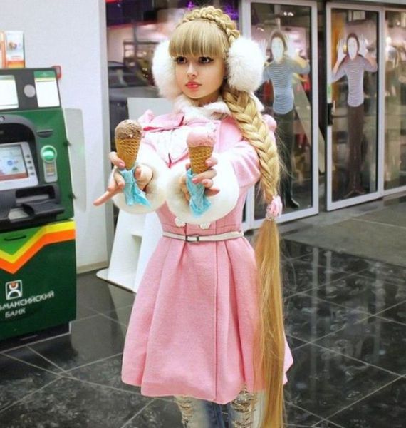The Real People who Have Become Living Dolls