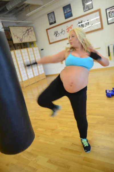 This Kickboxing Queen Doesn’t Stop for Anything