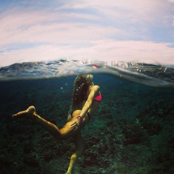 Gorgeous Pics of Surfer and Bikini Model Alana Blanchard