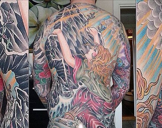 Tattoo Lovers Gather around for Epic Body Art