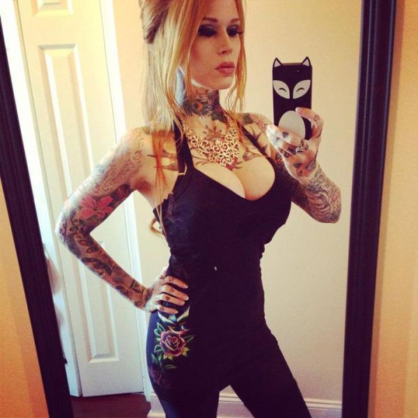 Tattooed Beauties That Make Ink Look Sexy