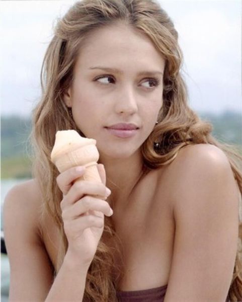 Babes Looking Hot While Eating Ice Cream