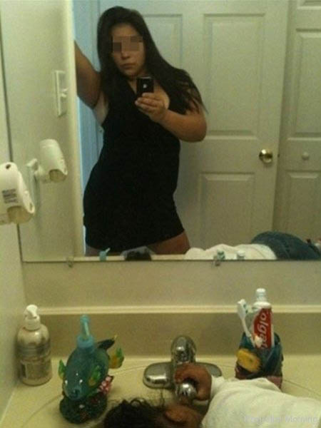 Mom Selfies from Some of the Worst Moms Ever