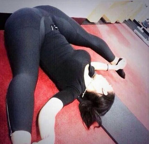 Yoga Pants Leave Nothing to the Imagination