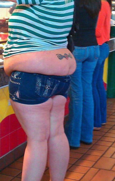 These Ladies Make the Most of Their Muffin-Tops