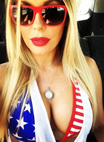 USA Ladies Show Their Patriotism Through Their Boobs