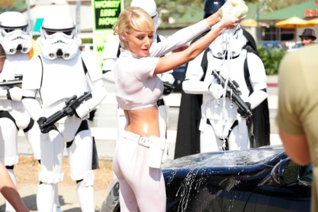 Girls Get Wet ‘n Wild in Star Wars Themed Car Wash