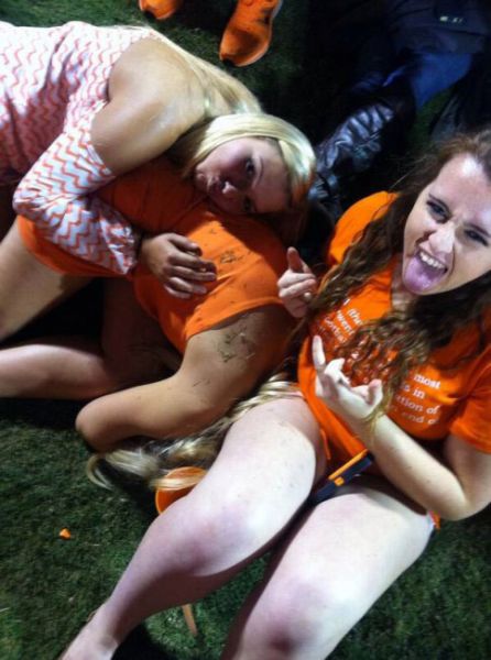 College Party Girls Photoshame Drunk Dudes