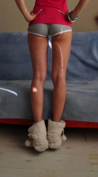 Tall Girls Showing Off Their Gorgeous Legs