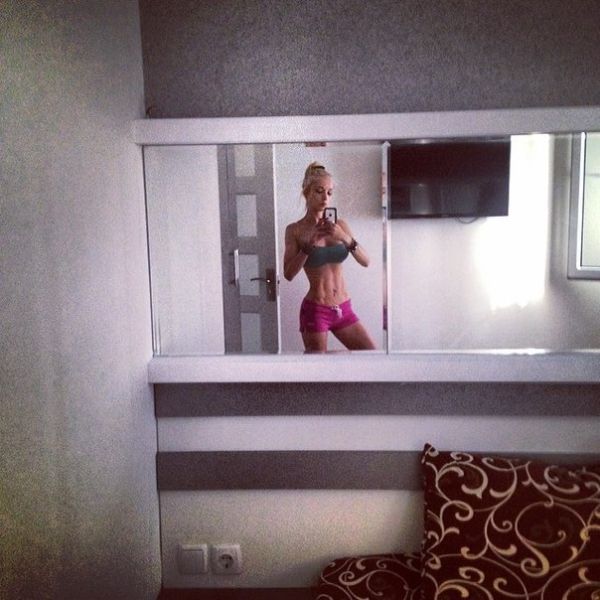 Valeria Lukyanova Is Now a Sporty Girl Too