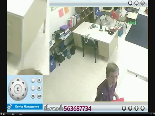 Guy Hacked The Security Camera and Speakers of a Classroom  (VIDEO)