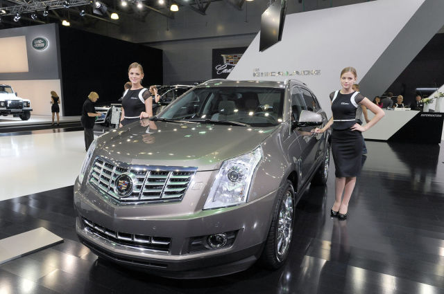 Moscow’s International Automobile Salon Had Lots of Eye-candy for the Men