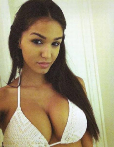 Busty Girls with Maximum Sex Appeal