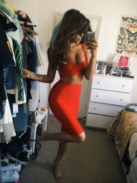 Tiny Tight Dresses are the Best