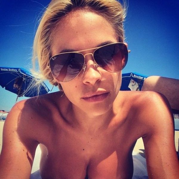 Sexy Selfies are the Reason We Love Instagram
