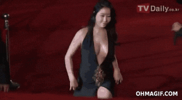 Amusing GIFs Capture Sexy Gone Wrong