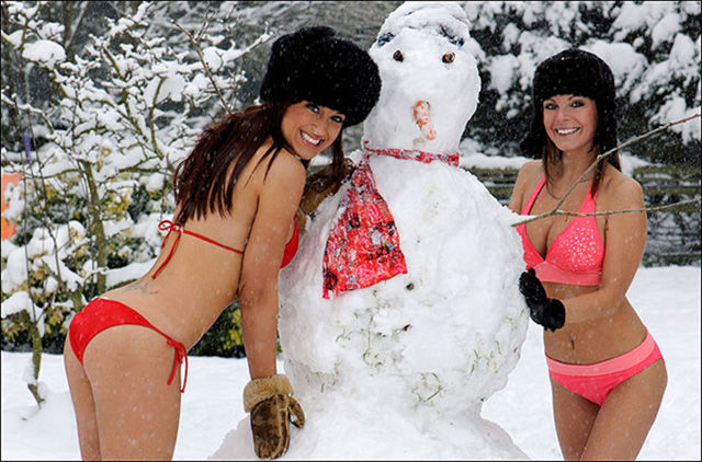 Hot Babes Who Turn Up the Heat During Winter