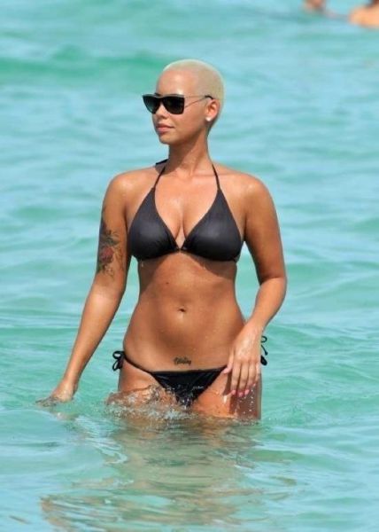 Amber Rose Sizzles in Sexy Shots