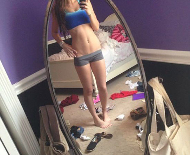 Sexy Girls Who Have Really Messy Rooms