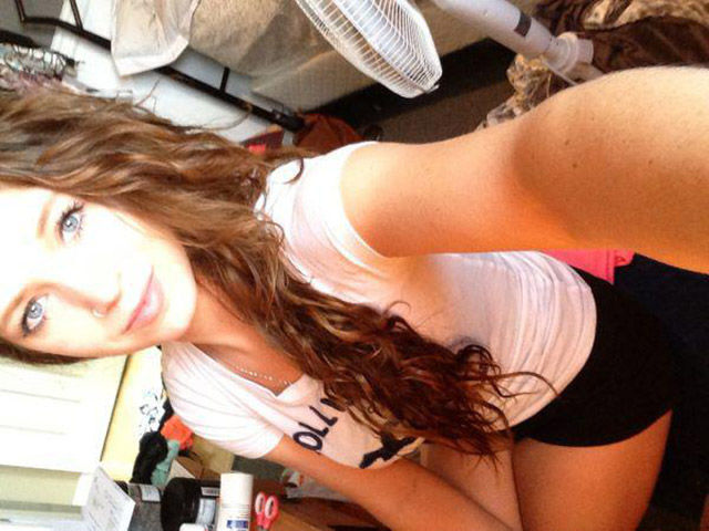 Sexy Girls Who Have Really Messy Rooms