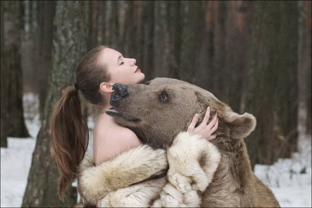 Stunning Photos from a Rather Dangerous Photoshoot in Russia