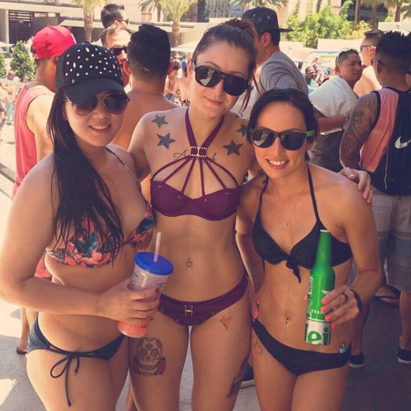 Meet the Hottest Girls of EDC Las Vegas 2015