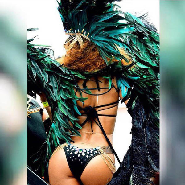 Rihanna Gets Her Twerk on at Her Annual Visit to the Barbardos Carnival
