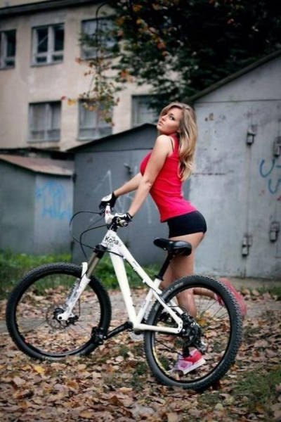 These Bike Riding Girls Will Put a Smile on Your Face
