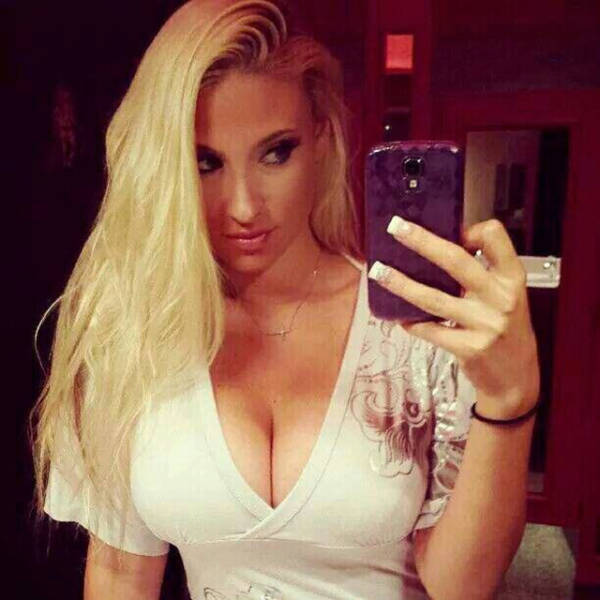 This Gorgeous MMA Fighter’s Boobs Are So Big They’ve Pushed Her Up a Weight Class