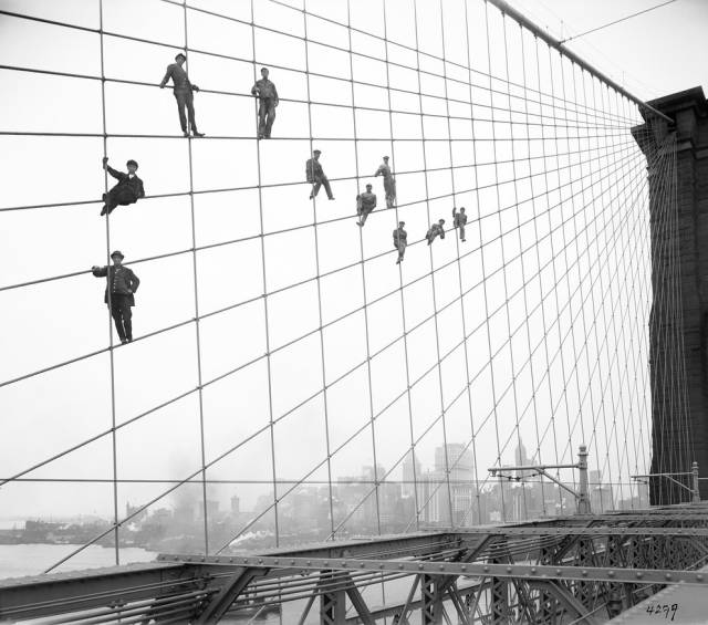 Jaw-Dropping Moments In History Captured On Camera