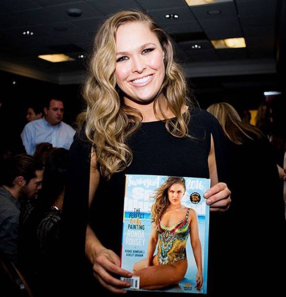 Sexy MMA Fighter Ronda Rousey On Sports Illustrated Cover In Body Paint