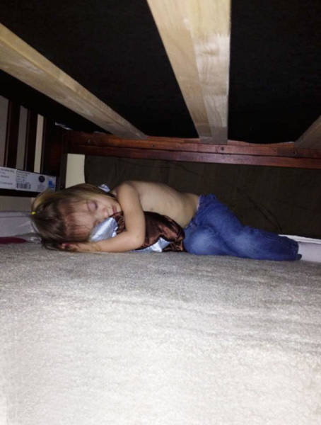 Kids That Totally Suck At Hide And Seek