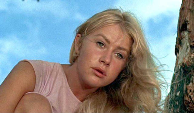 You Probably Didn’t Know But Helen Mirren Was A Real Hottie Back In The Day