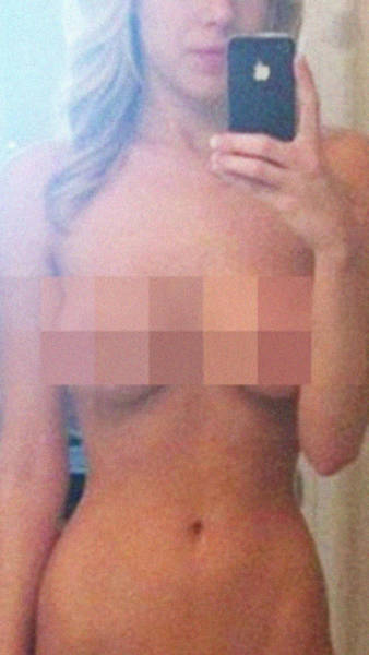 Teacher Arrested For Sending Her Nudes To A Student