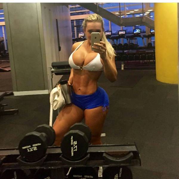 After Being Called "Chubby" This Girl Became A Jacked Fitness Model
