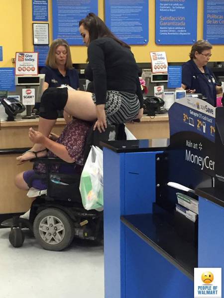 Cringe-Inducing Customers Of Walmart