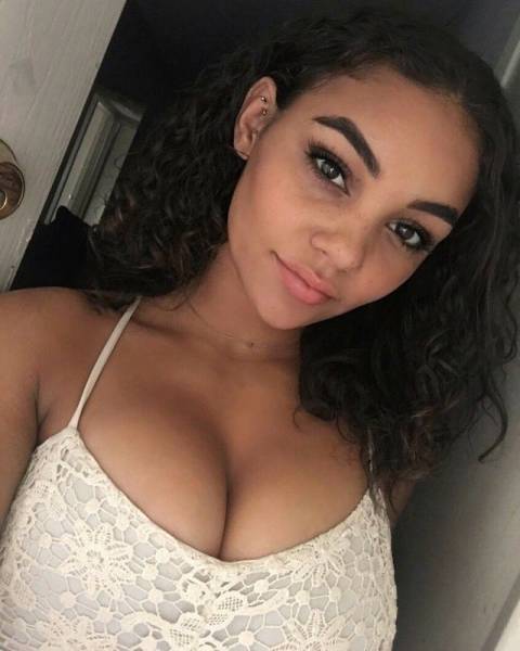 Boobs Like These Are God’s Gift to Men