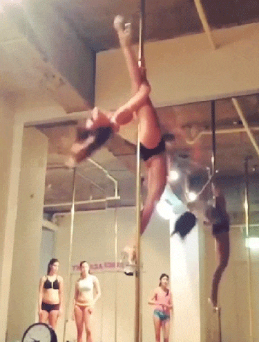 Maddie Sparkle – The Goddess Of Pole Dancing