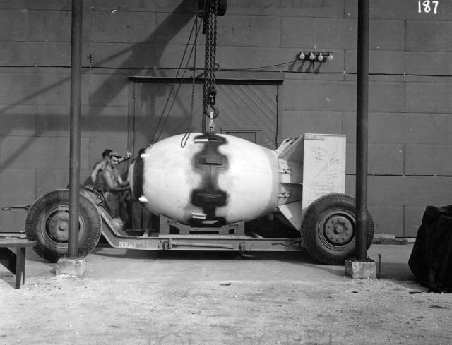 Declassified Photos Of The US’s Preparations For Atomic Bombings Of Japan