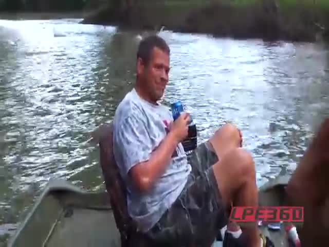 When Fish Attack It Is A Scary And Fascinating View At The Same Time