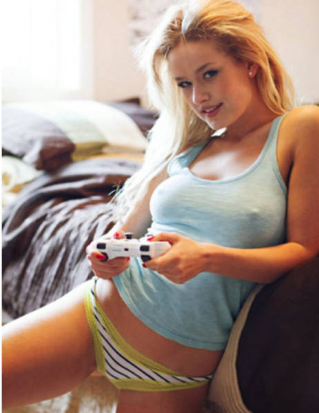 Sexy Video Game Girls