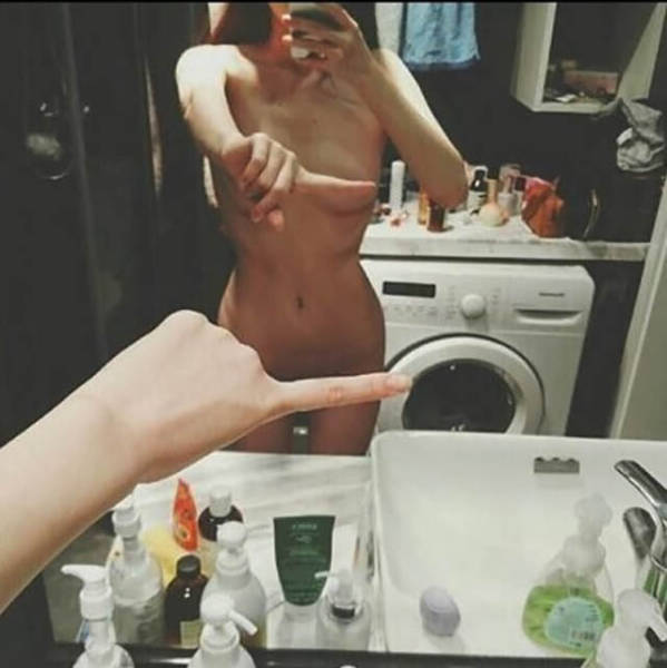 1 Finger Selfie Challenge Is A New Sexy Internet Trend